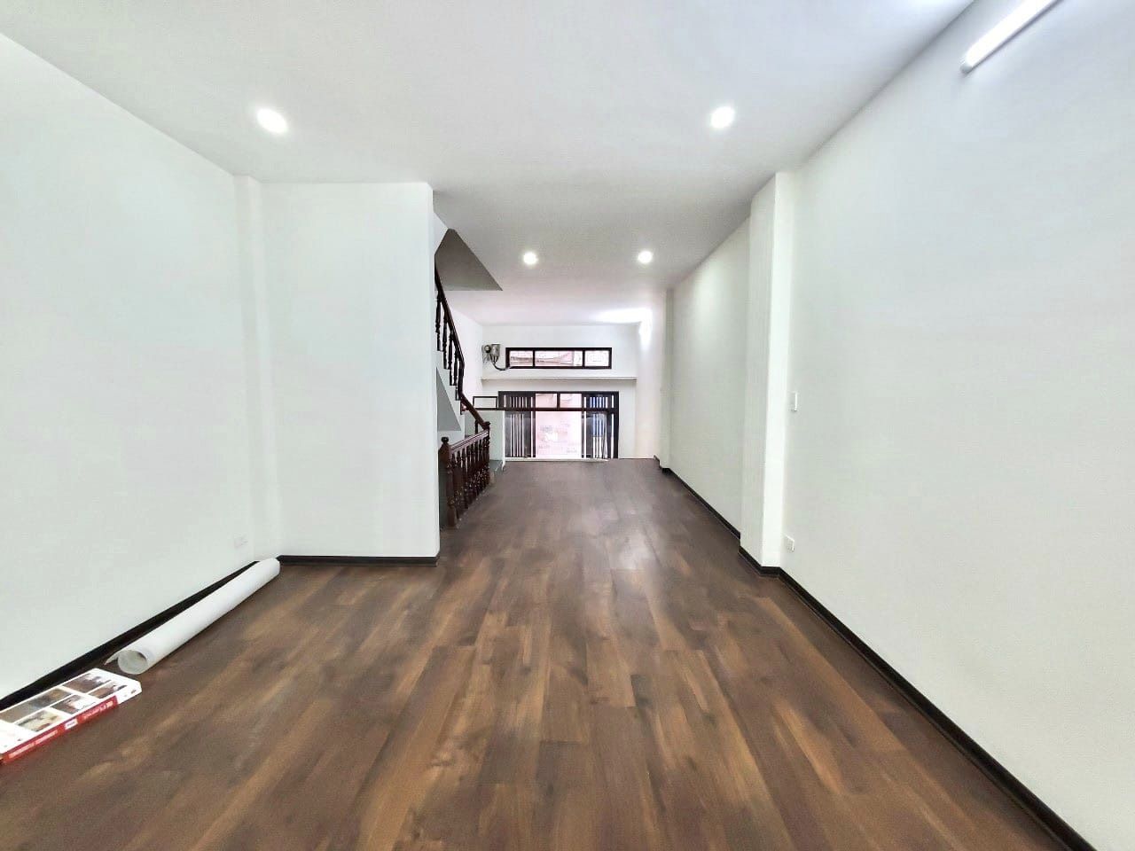 Chính chủ bán nhà riêng Trần Duy Hưng, Cầu Giấy. DT 50m2, giá 6,75 tỷ.