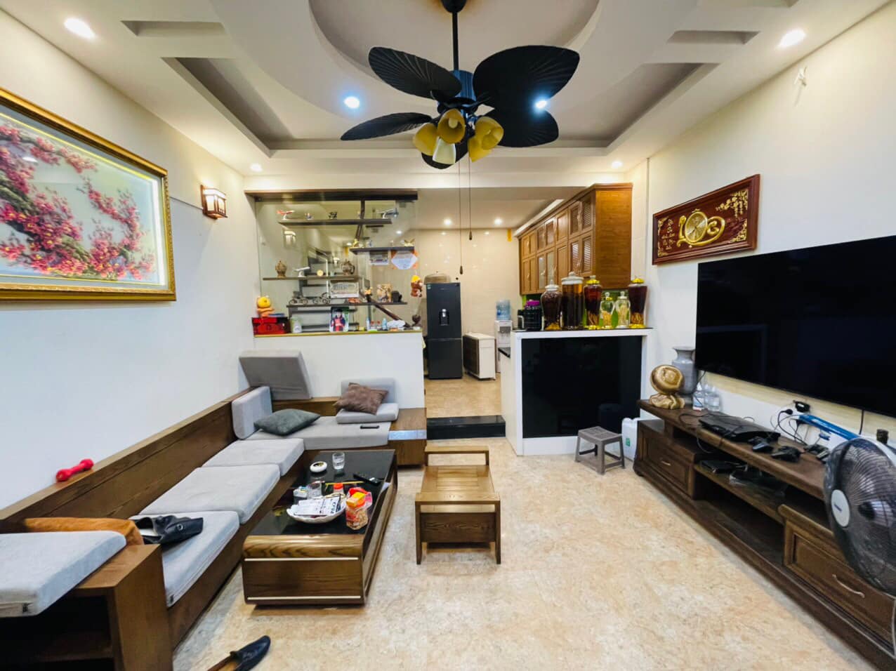 Xuân La, Tây Hồ Nhà đẹp ở luôn 40m2, 5T, giá 7 tỷ ô tô chạy quanh nhà