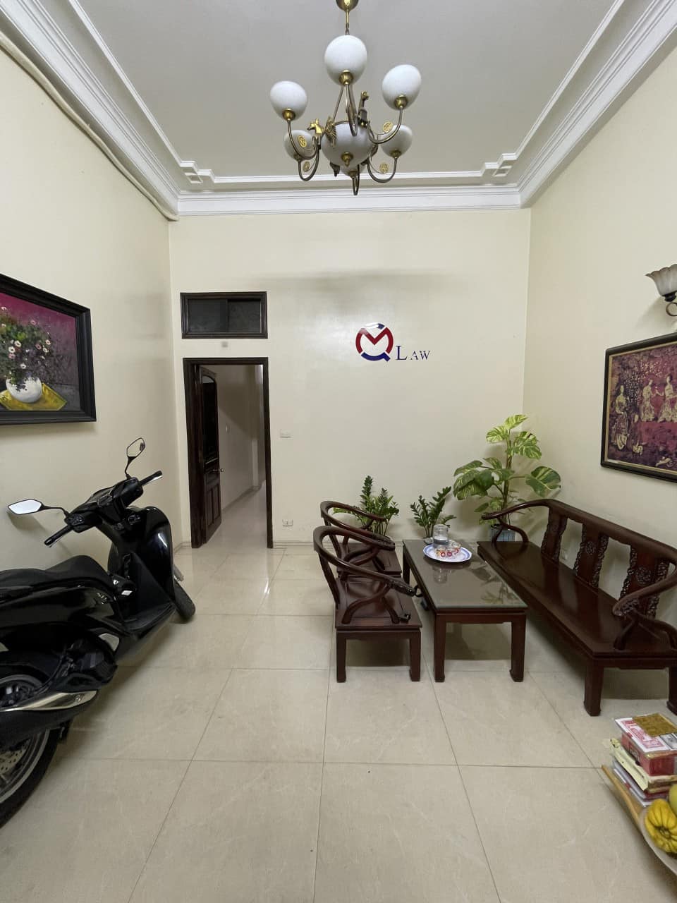 Chính chủ bán nhà TRần Quốc Hoàn, nhà 2 mặt ô tô, 41m2, mt 4m, giao với Phạm Văn Đồng