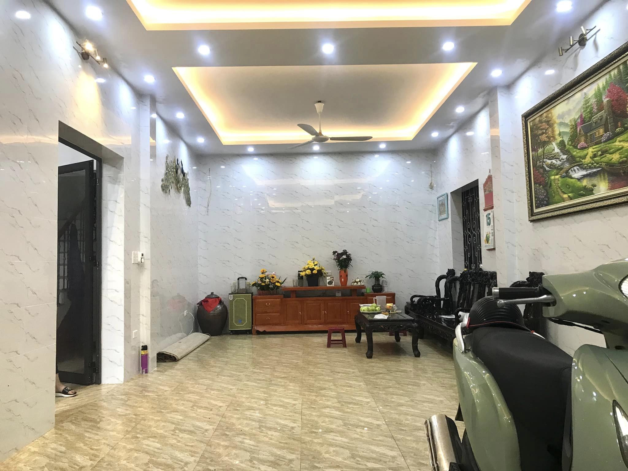 Bán nhà An Dương 40m/4T/4N 10m Ô tô tránh 4 tỷ