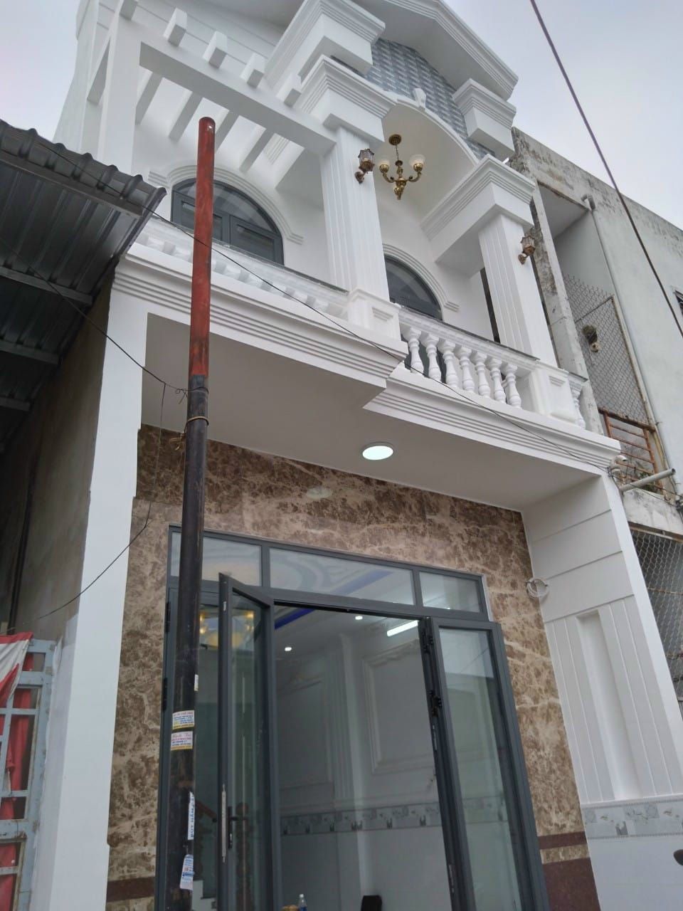 Nhà mới xây hẻm đường Trần Nam Phú