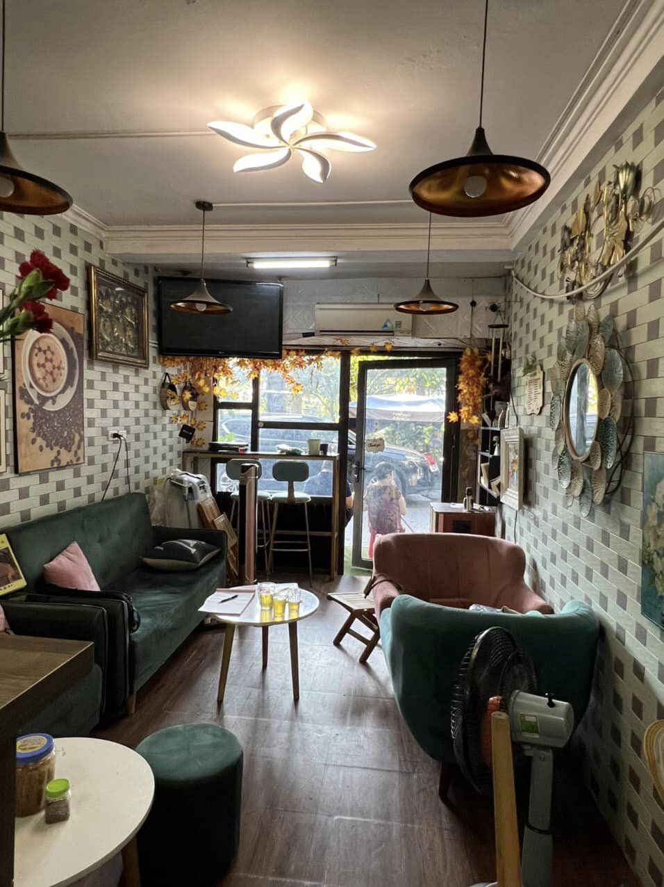 Bán nhà phố Trung Kính, Cầu Giấy 33m2, 4 tầng, kinh doanh hay văn phòng rất tốt giá 8.2 tỷ.