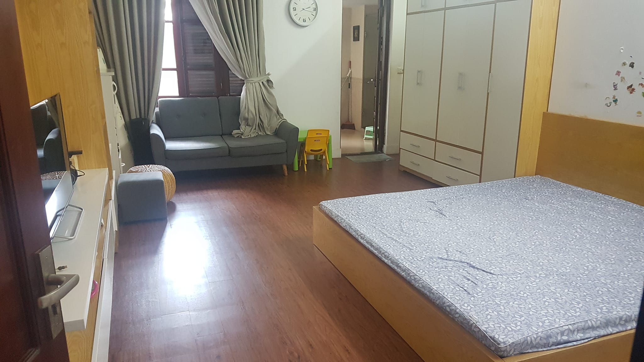 BÁN NHÀ MẶT PHỐ LẠC LONG QUÂN DIỆN TÍCH 105M- 5 TẦNG - GẦN NGÃ 3 GIAO VÕNG THỊ - HƯỚNG NHÀ VIEW HỒ TÂY