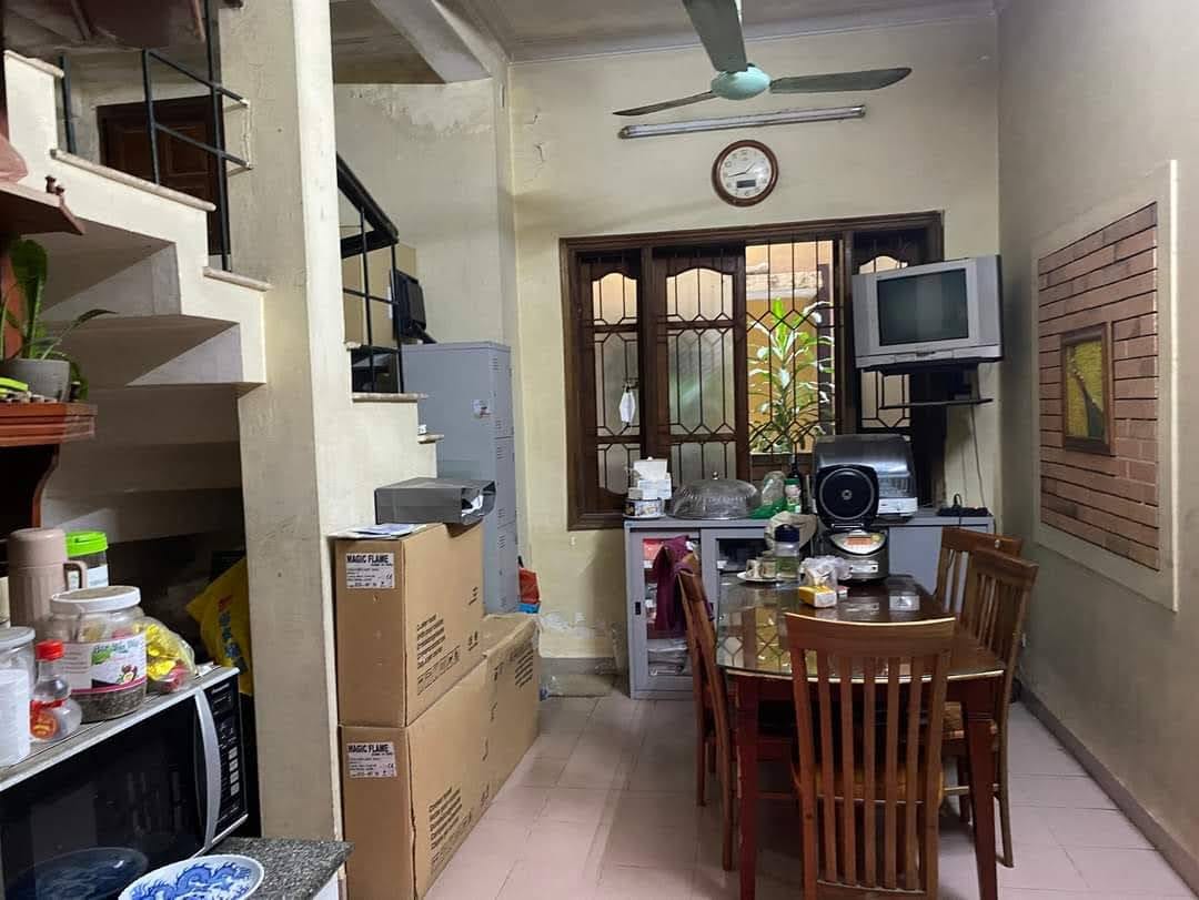 Cần bán gấp 135m2 đất Tăng Bạt Hổ, mặt tiền 8m, oto đỗ cổng, cách phố 15m, 20.5 tỷ
