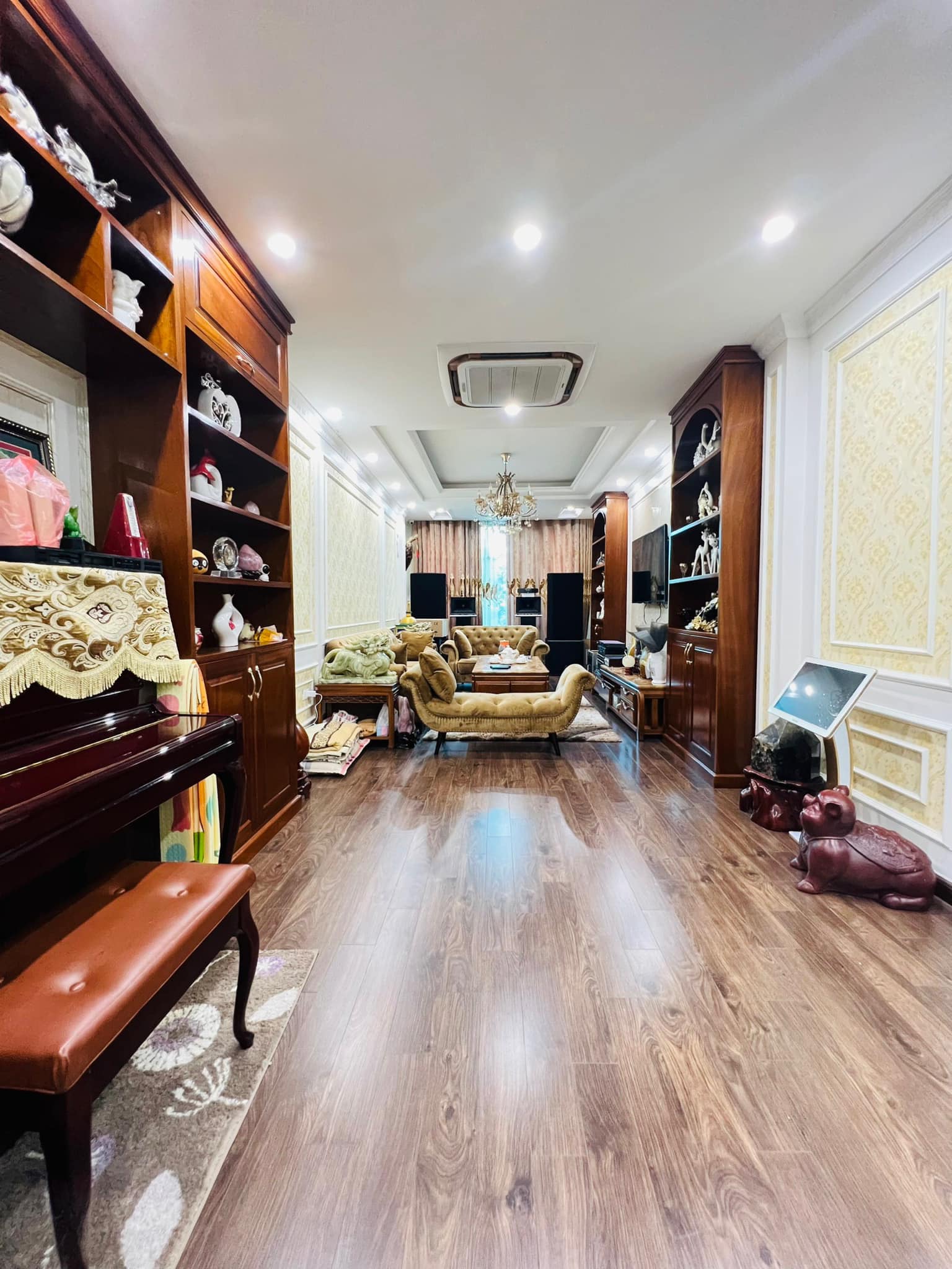 MẶT PHỐ-KINH DOANH-THANG MÁY-NHÀ ĐẸP Ở NGAY-61M 21TỶ-KIM NGƯU QUẬN HAI BÀ