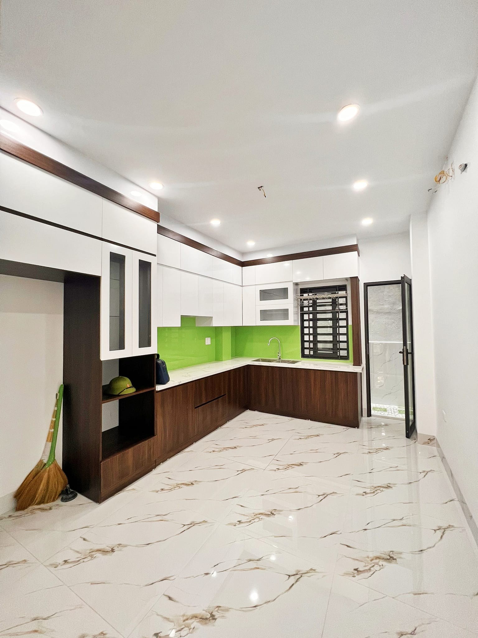 NHÀ MỚI ĐẸP RỤNG RỜI CHÂN TAY THÁI THỊNH ĐỐNG ĐA HN