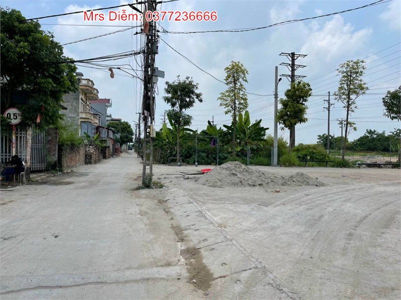 Mrs Diễm cấn bán 86.5m đấu giá X11 thôn Tuân Lề, Tiên Dương, Đông Anh. Giá 46 triệu