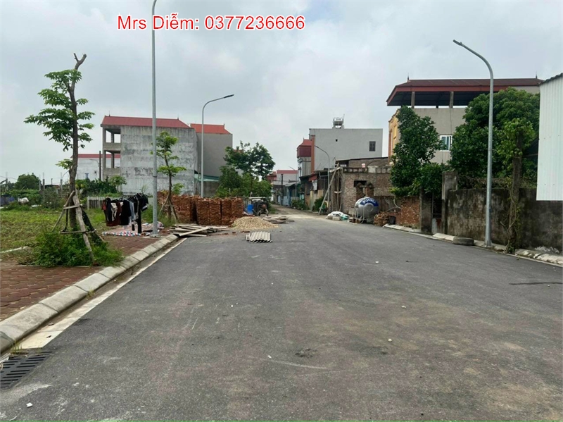 Mrs Diễm. Cần bán 70m đất giá hơn 20 triệu tại đấu giá Đào Thục, Thụy Lâm, Đông Anh.