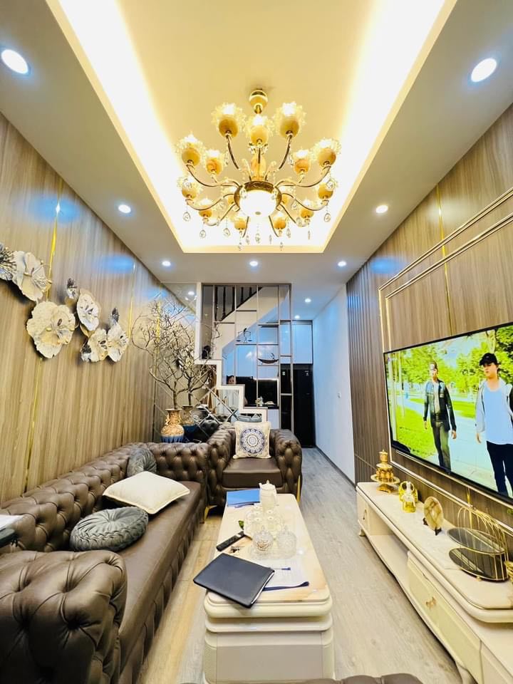 SIÊU PHẨM Đống Đa- Ngõ nông- Ô tô đỗ cửa- tặng full nội thất.