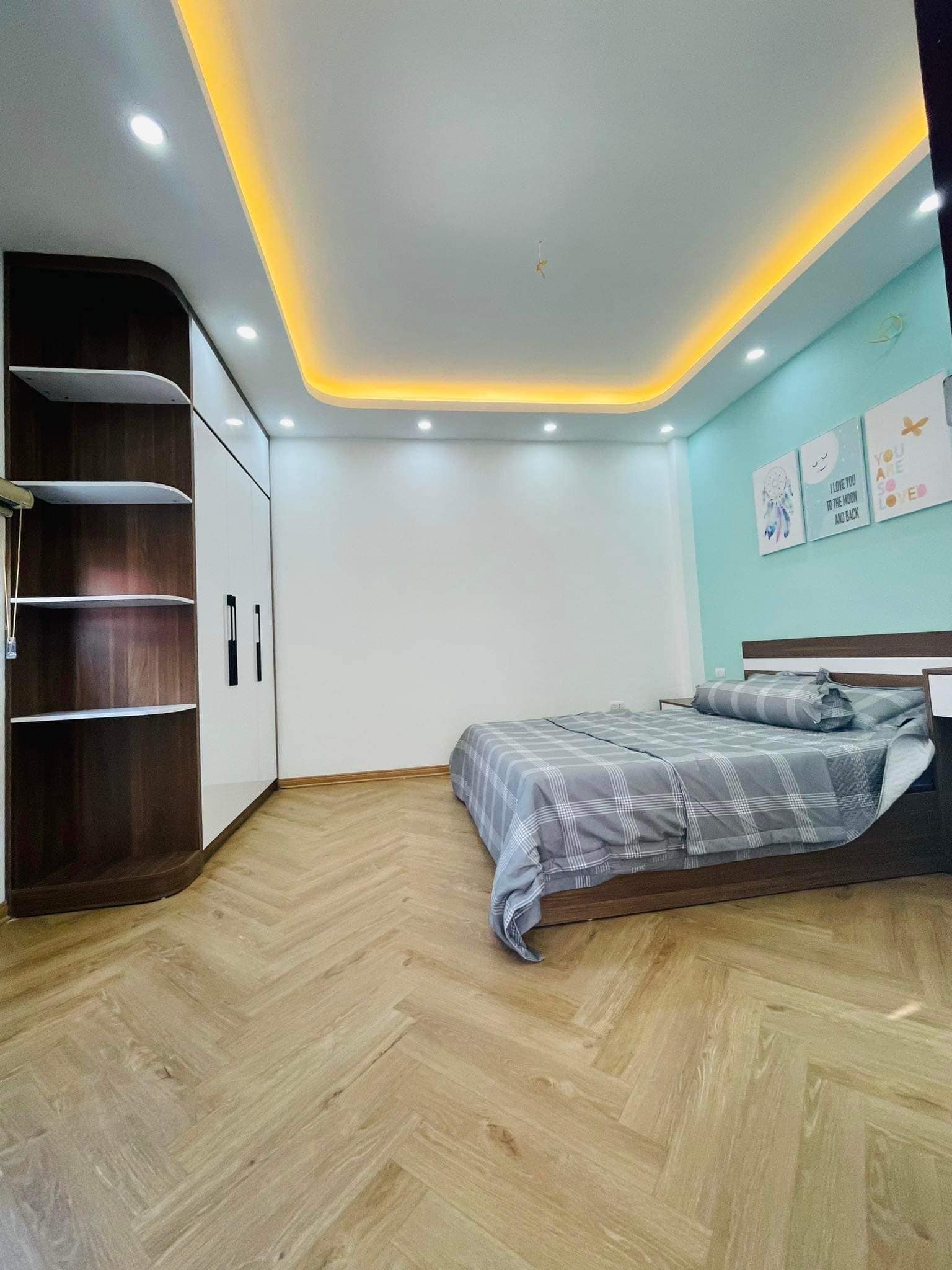 Bán nhà phân lô Xuân La,Ngoại Giao Đoàn,ô tô tránh,kinh doanh,70m2x5T,giá 13.5 tỷ