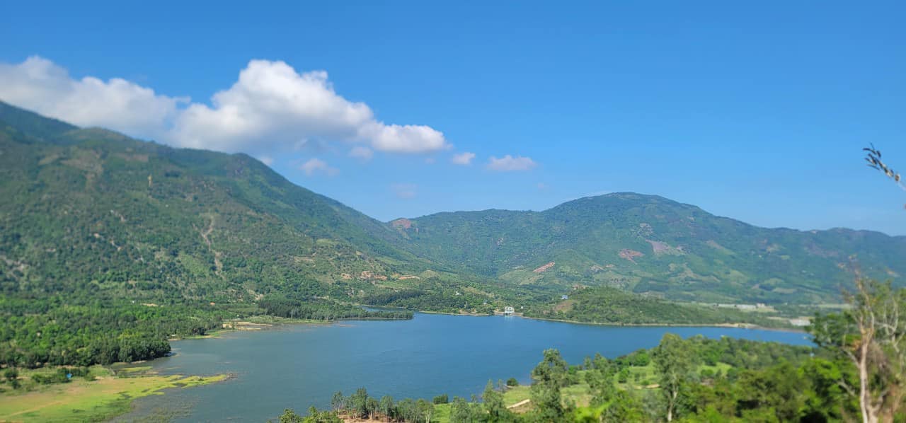 Bán Lô Đất View Hồ Am Chúa DIên Điền Diên Khanh Thích Hợp Làm cái HOmmestay Nho nhỏ