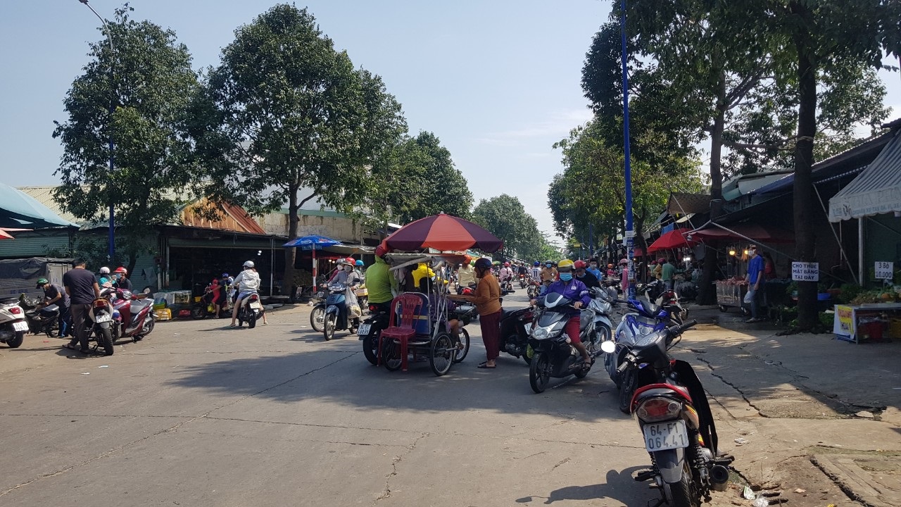 Chính chủ bán đất 1085m2 full thổ cư đường nhựa gần chợ Phước Thạnh và KCN