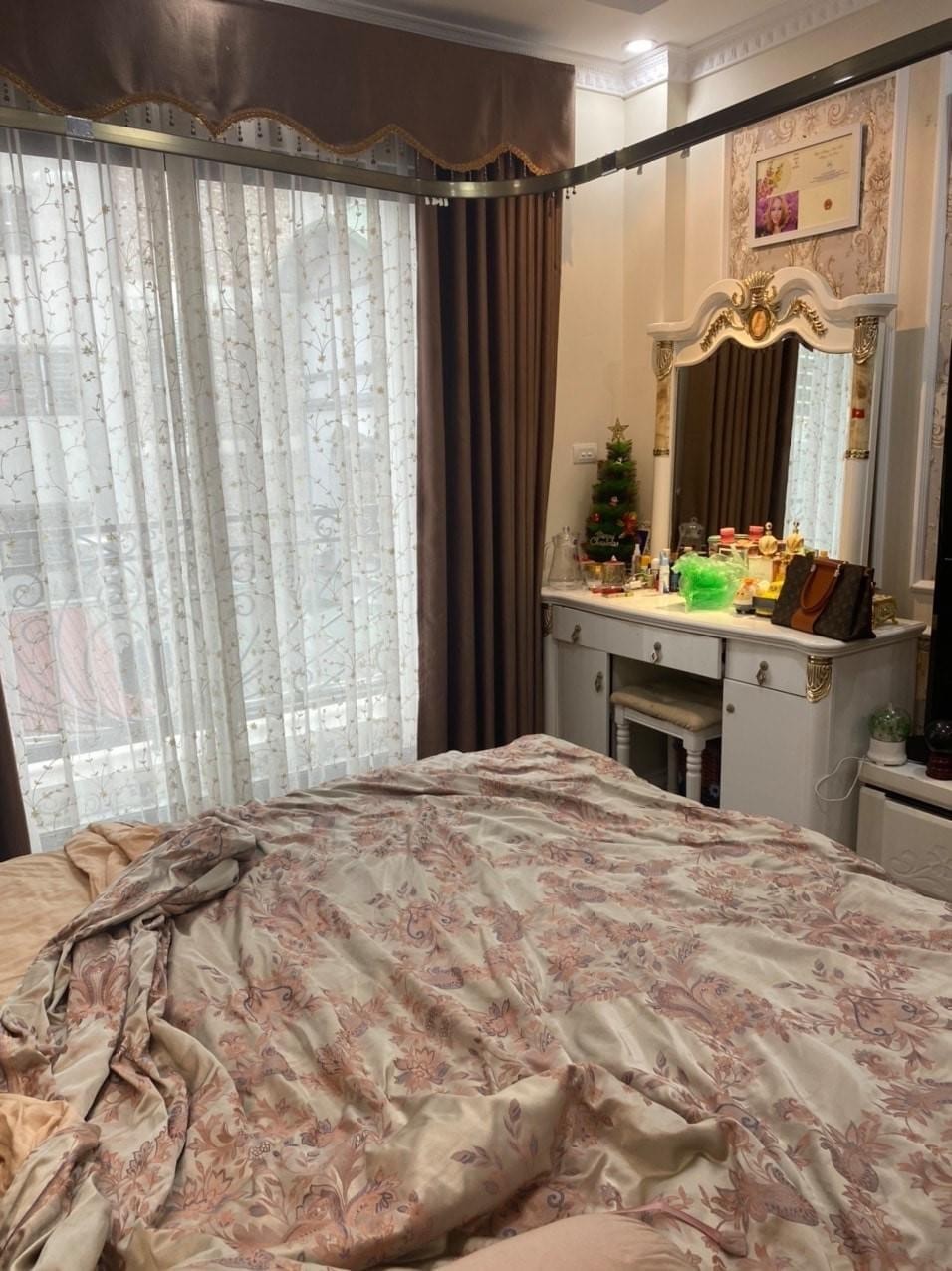 Bán nhà Phân Lô 5tầng Đặng Xuân Bảng Linh Đàm Hoàng Mai MT4,5m Ô tô 6tỷ Kinh doanh.LH:0397194848