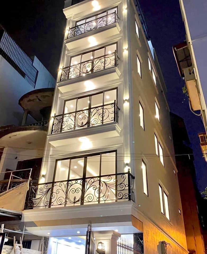 Bán Nhà 60m2 x 6T - Thang Máy - Gara ÔTô - Kinh Doanh - Phố Vương Thừa Vũ - Thanh Xuân - MT 4.5m