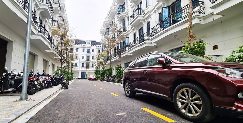 Bán nhà LK – Luxury Kiến Hưng – quận Hà Đông, 70m, 5T, chỉ / 11 tỷ.