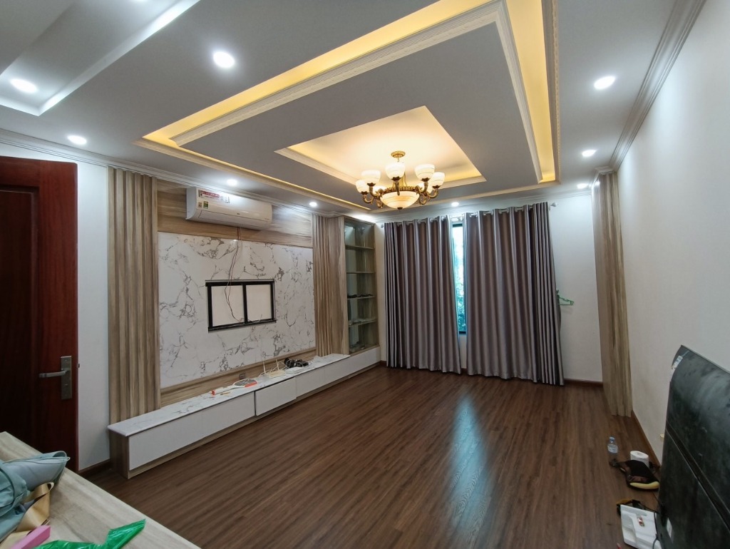 Nhà Mới Đường Láng, Lô Góc Kinh Doanh, 10m ÔTô Đỗ