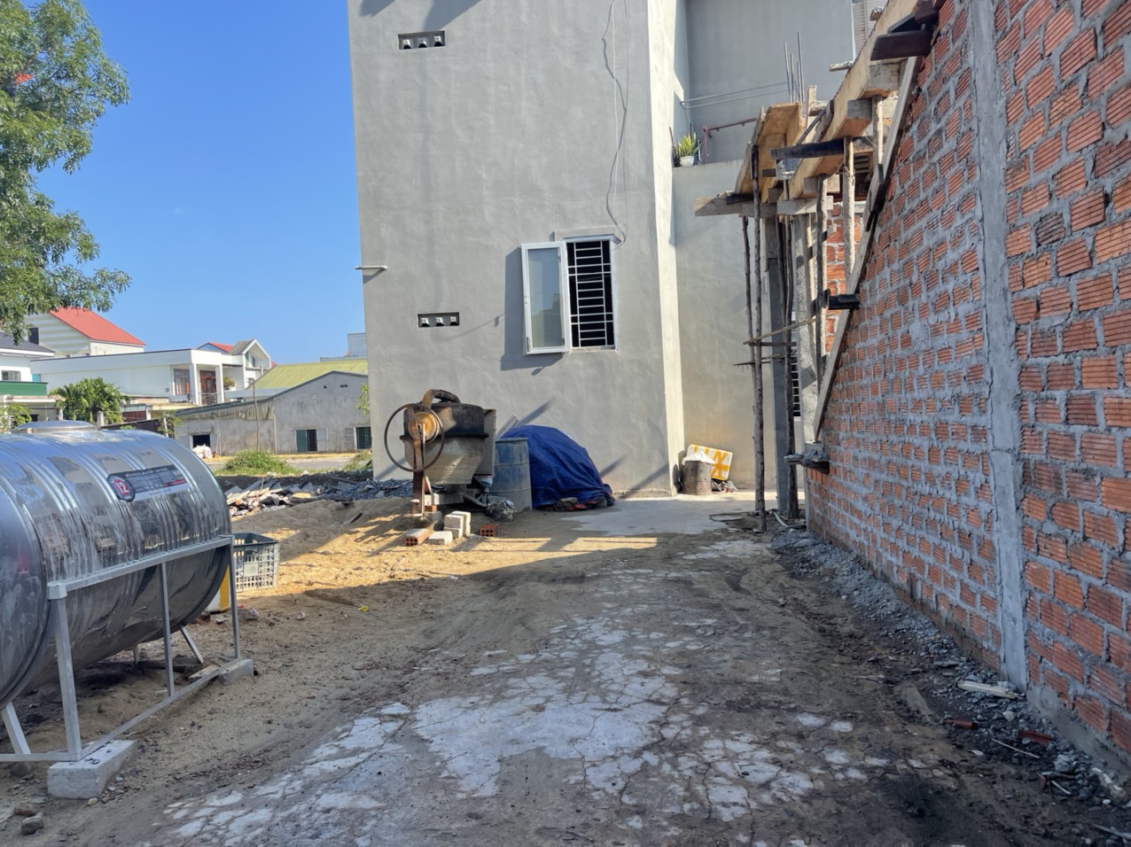 ĐẤT PHƯỜNG 5 HỘ KHẢU TRUNG TÂM THÀNH PHỐ. CÁCH ĐƯỜNG TRƯỜNG CHINH 50m. GIÁ SIÊU HOT CHỈ 785 TRIỆU.