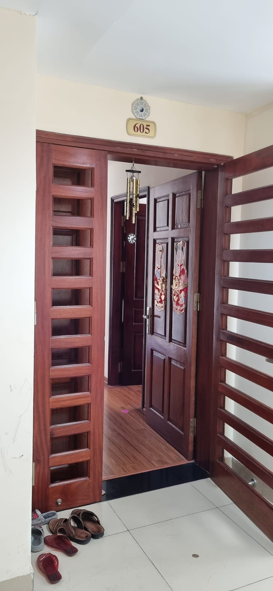 Bán CC No1-T2 P.6X5 Ngoại Giao Đoàn ,Hoàng minh Thảo, DT96m2, tầng 6X , giá 4.150 tỷ , Q. Bắc Từ Liêm ,