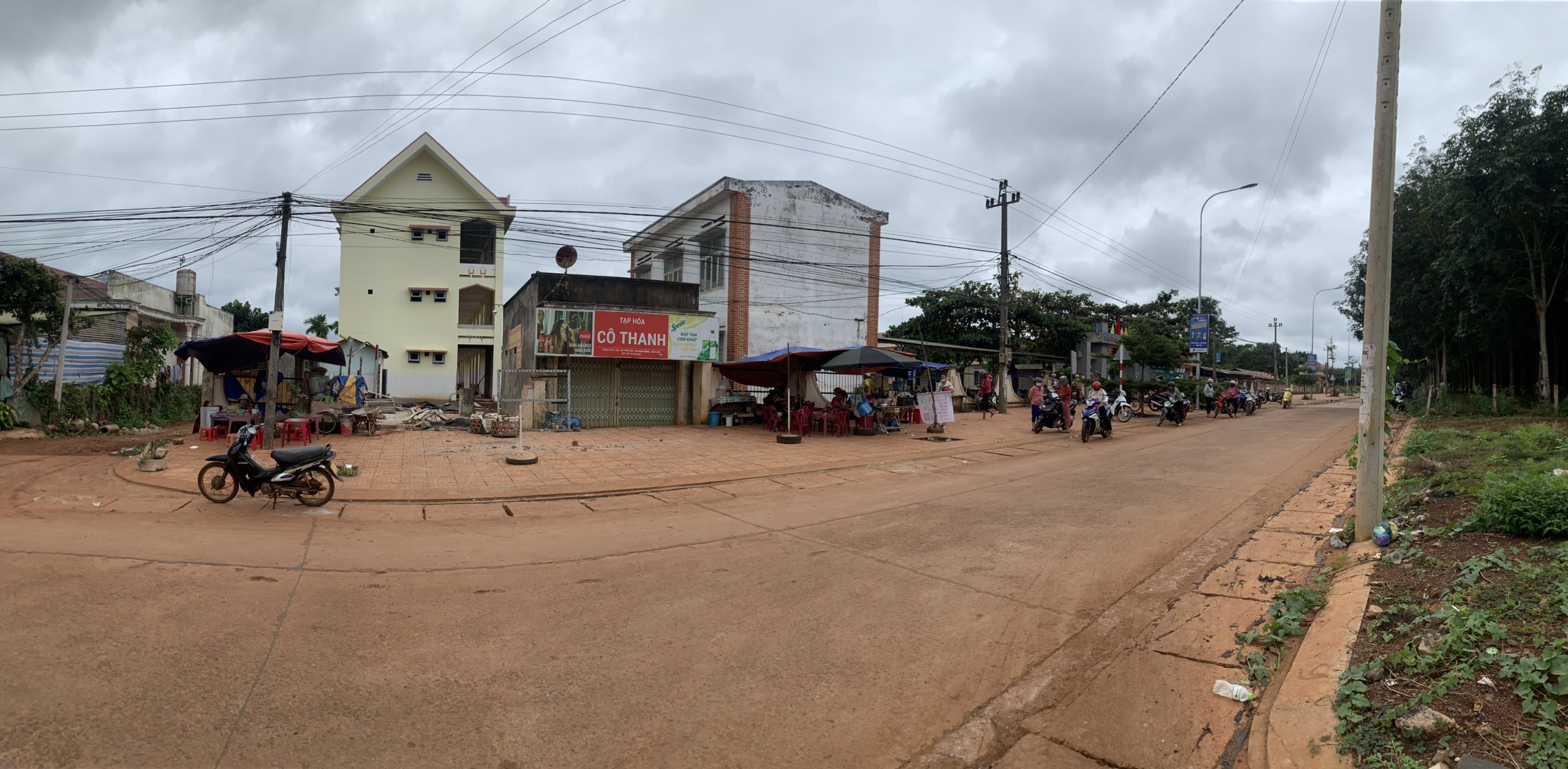 SIÊU PHẨM ĐẤT NỀN SỔ ĐỎ FULL THỔ CƯ NGAY THỊ TRẤN KRÔNG NĂNG