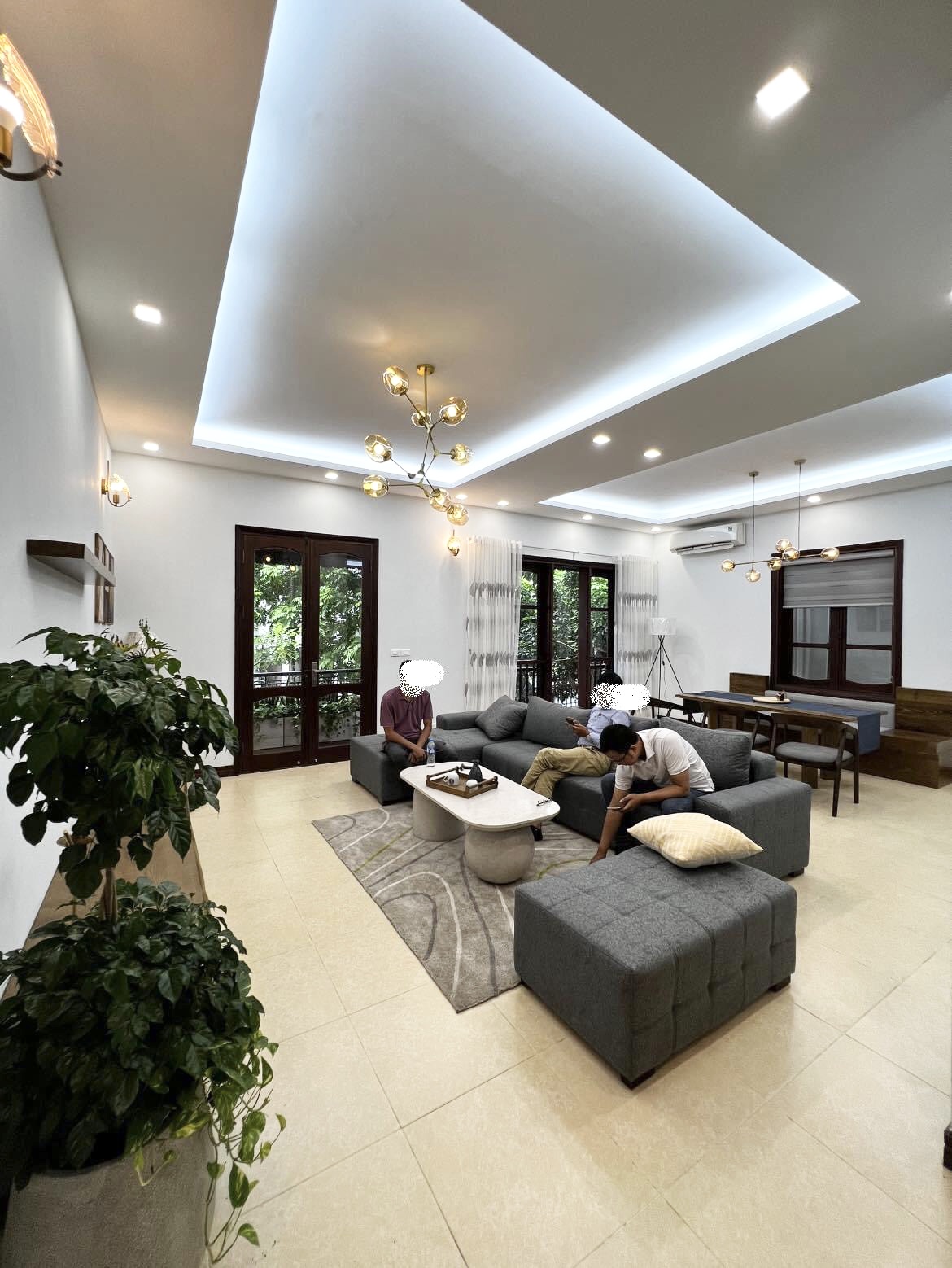 Bán Nhà Phong Cách Biệt Thự Châu Âu Phố Tô Ngọc Vân Tây Hồ. 120m2, MT 9m. Cực Kỳ Đẳng Cấp