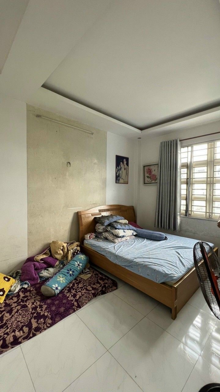 Hẻm đẹp Phan Đăng Lưu, 5.7 x 9.5m, 2 lầu, 8.5 Tỷ, 4PN, Bình Thạnh, DT 54m², Giá 8.5 Tỷ