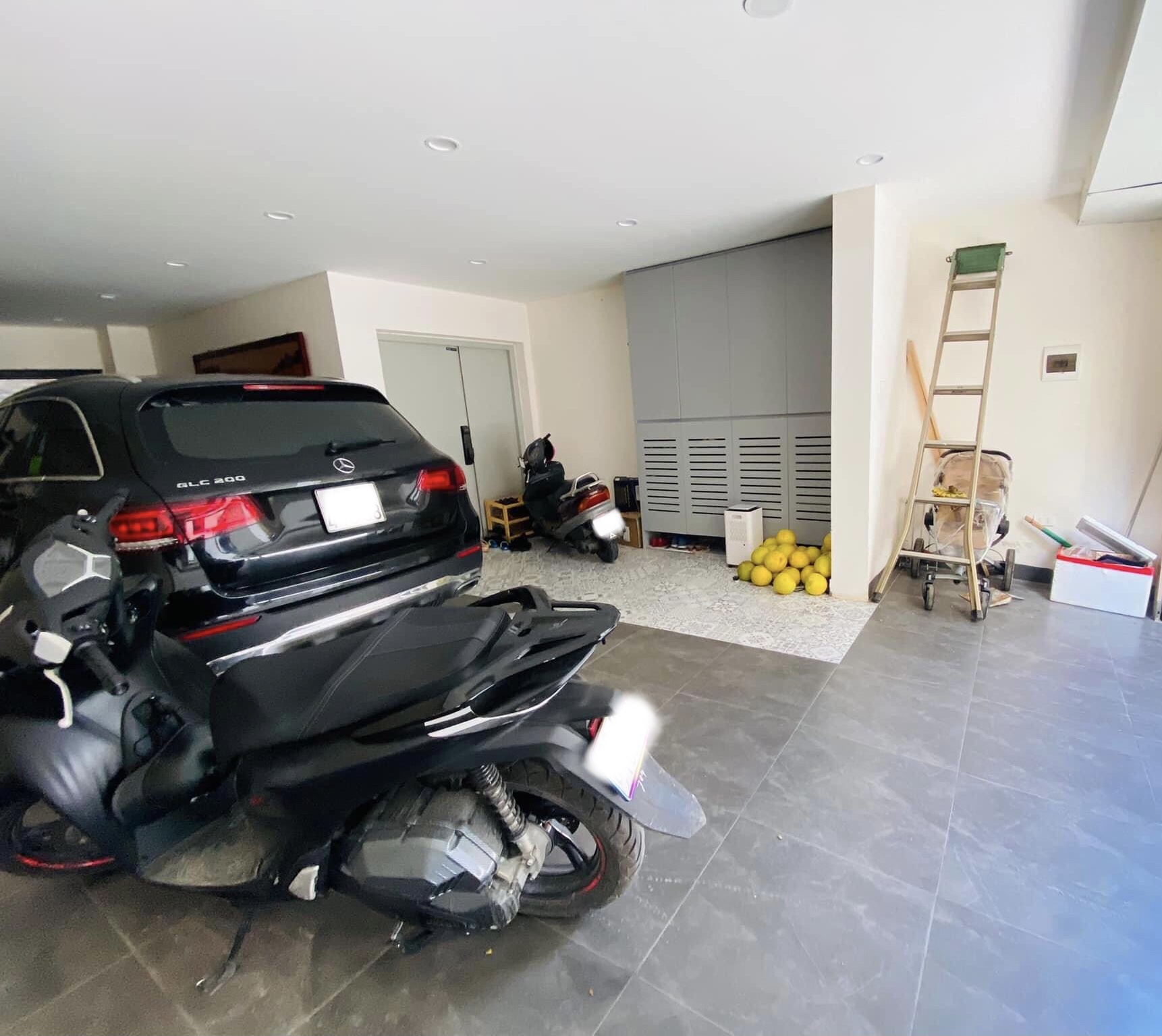 Siêu Hiếm. Nhà Phân Lô Ô Tô Tránh Phố Vạn Bảo Ba Đình. 65m2, MT 5.5m, 5 Tầng. Cực Hiếm Nhà Bán