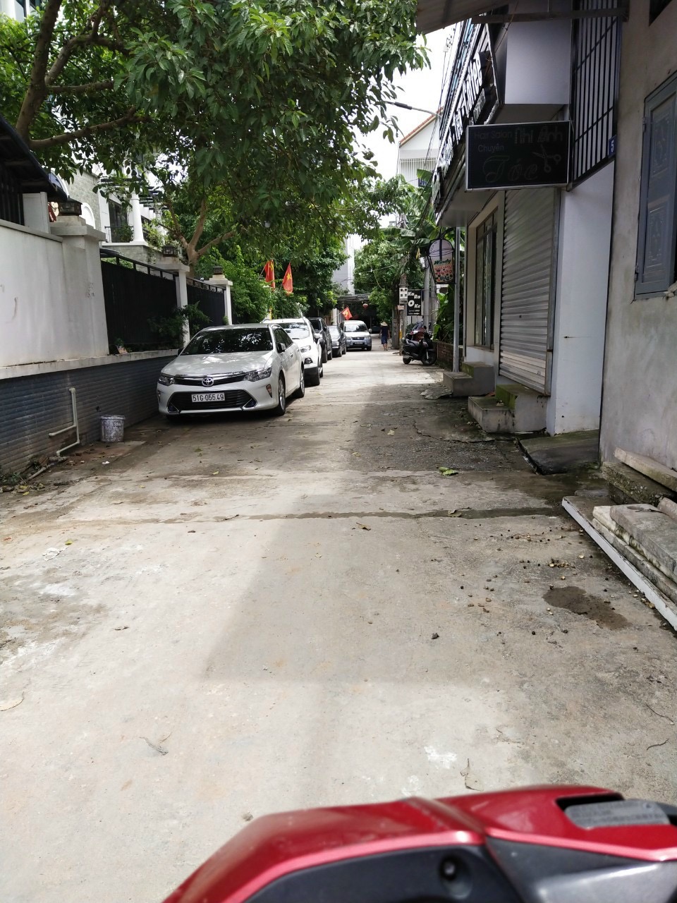 Bán lô đất thổ cư 42m ngõ thông ngõ ô tô giá 1.65ty lh e mạnh 0842133336