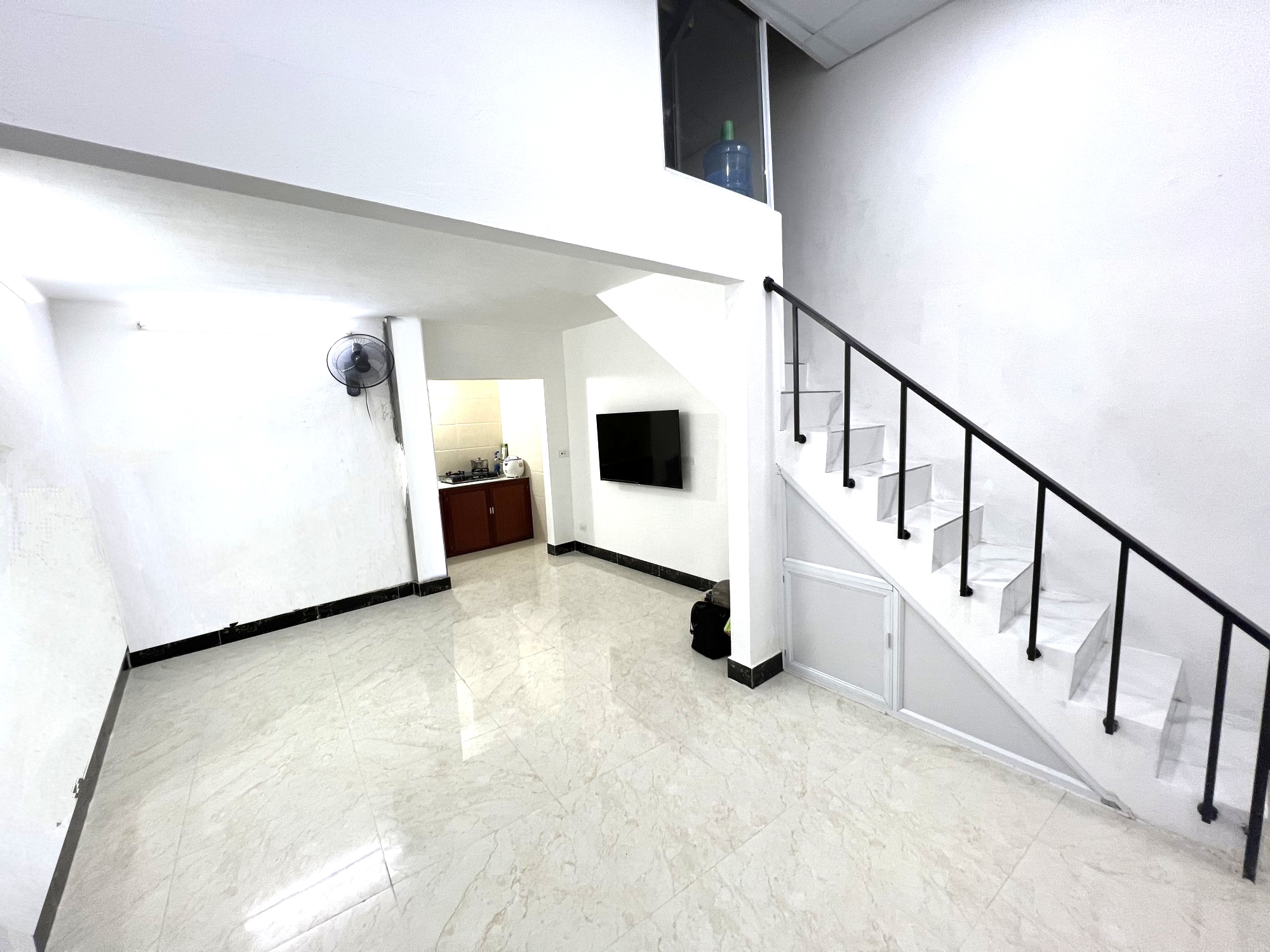 BÁN NHÀ SIÊU HIẾM SÀI ĐỒNG-LB, PHÂN LÔ, Ô TÔ VÀO NHÀ, Ở NGAY, NHIỀU TIỆN ÍCH, 30M2x4M