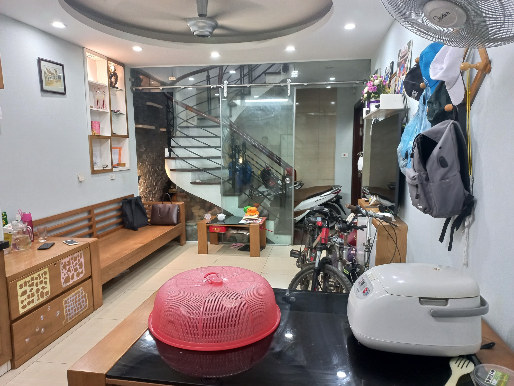 BÁN GẤP NHÀ NGỌC THUỴ, 3 GÁC PHI, HẬU CẦN BQP, AN SINH, TẶNG NỘI THẤT, 36M2x4T