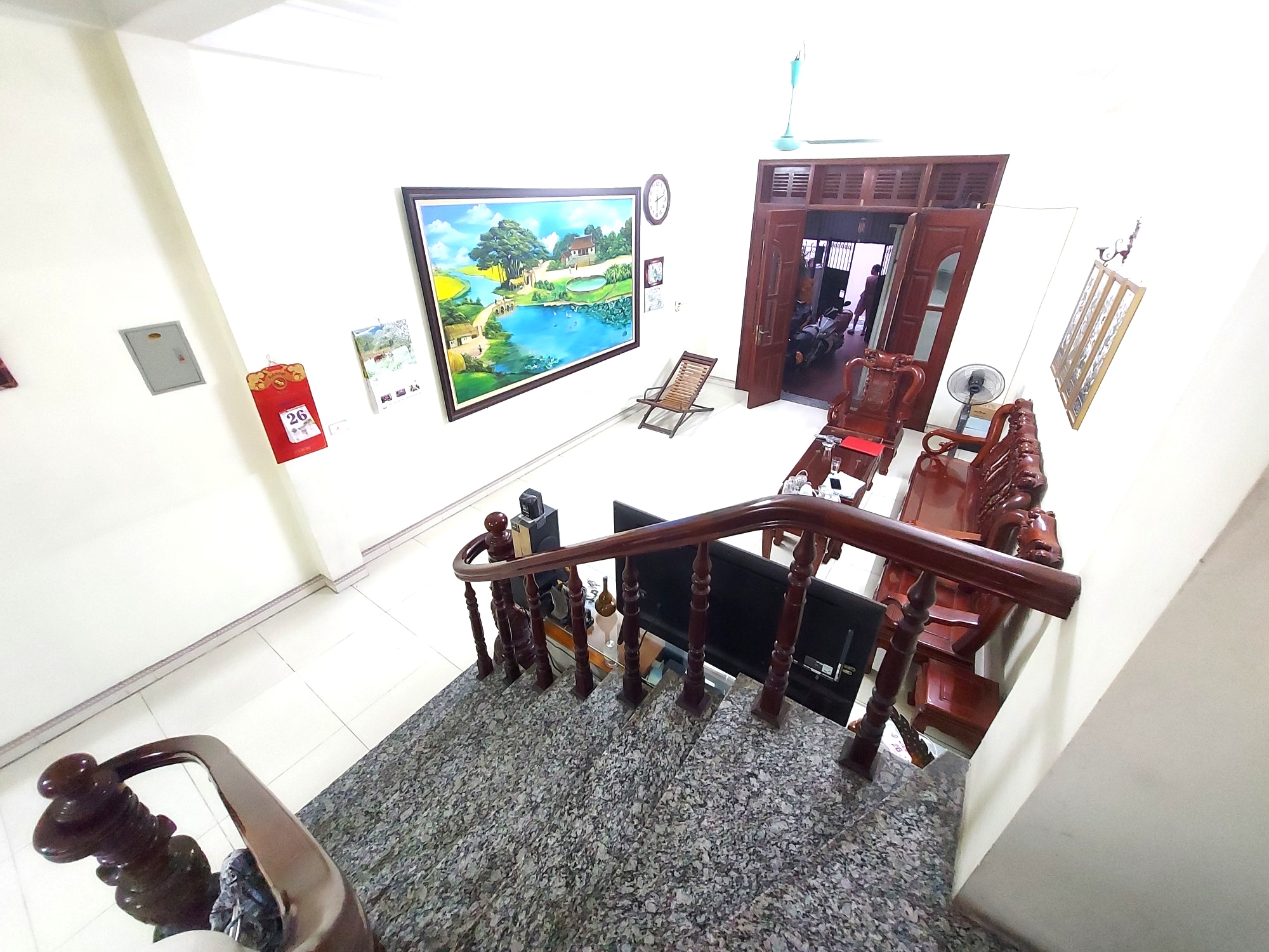 BÁN NHÀ HOA HẬU VIỆT HƯNG, GẦN PHỐ,THANG MÁY, Ô TÔ ĐỔ CỔNG, 62M2x4.1M