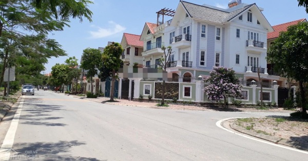 BÁN BIỆT THỰ TÂY NAM LINH ĐÀM - HOÀNG MAI, DT 220M2, 4 TẦNG, MT 11 MÉT, VIEW CÔNG VIÊN, SIÊU VIP - KINH DOANH.