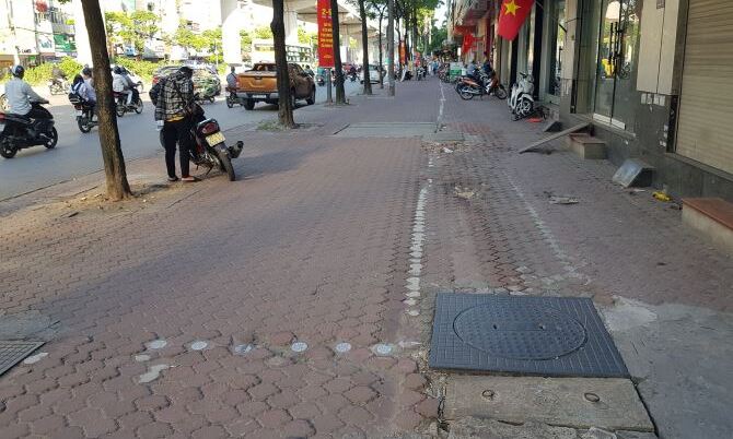 Bán Nhà Mặt Phố Kinh Doanh Đường Hồ Tùng Mậu Dt 67m2 6T Mt 5m Giá 23 tỷ Nam Từ Liêm