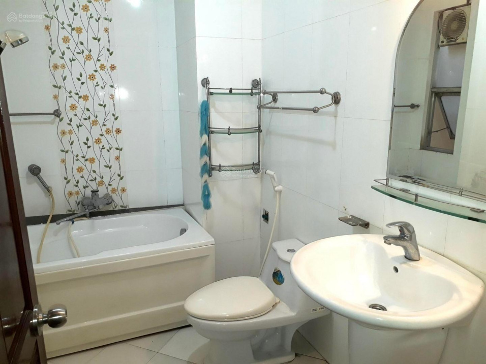 Bán gấp nhà hẻm đường Điện Biên Phủ, Phường 11, Q10, 69m²chỉ 7,4 tỷ