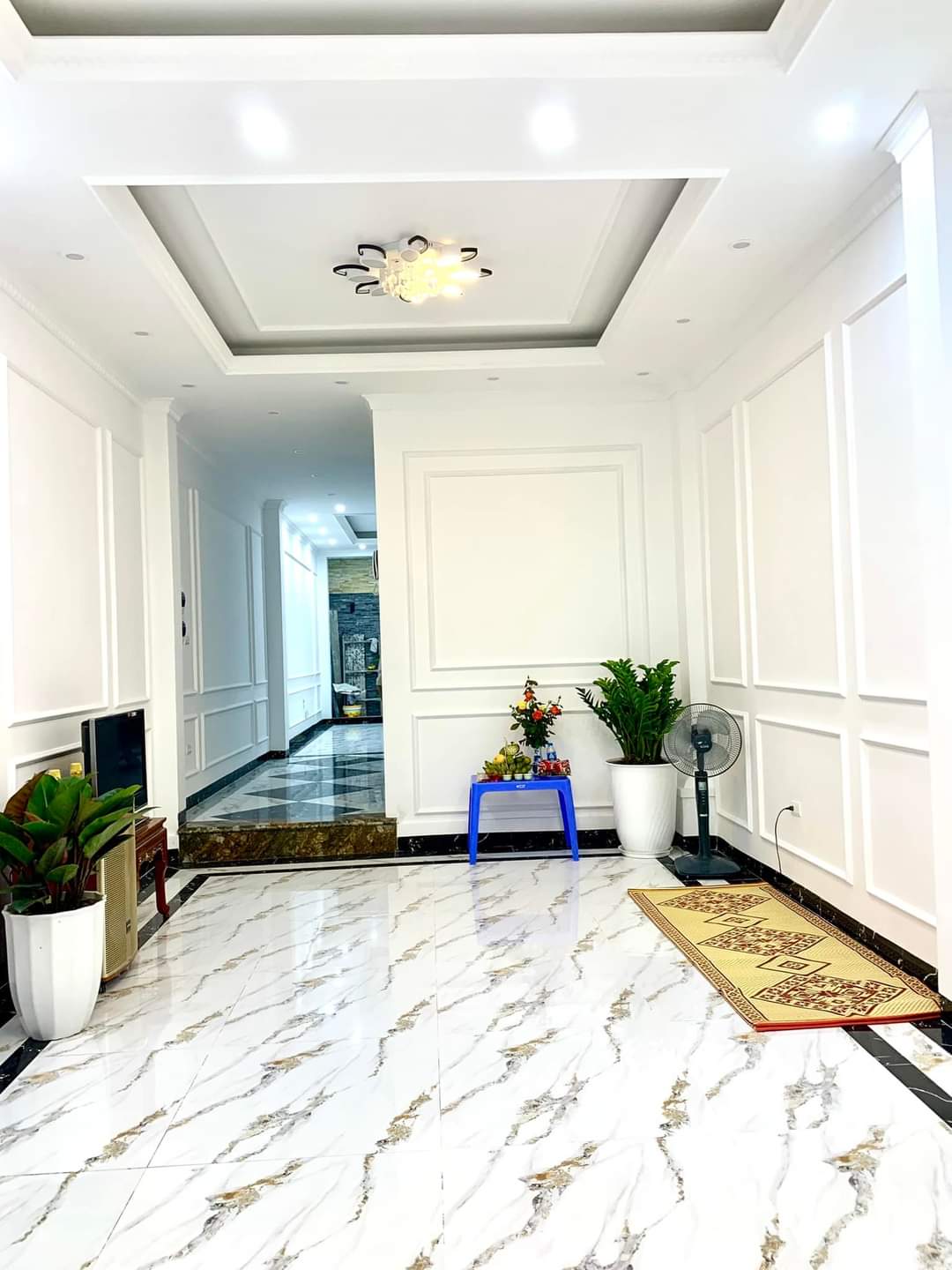 BÁN NHÀ GIÁP BÁT - HOÀNG MAI, DT 80M2, 6 TẦNG THANG MÁY, Ô TÔ VÀO NHÀ, KINH DOANH ĐỈNH - GIÁ CHÀO 12.8 TỶ.