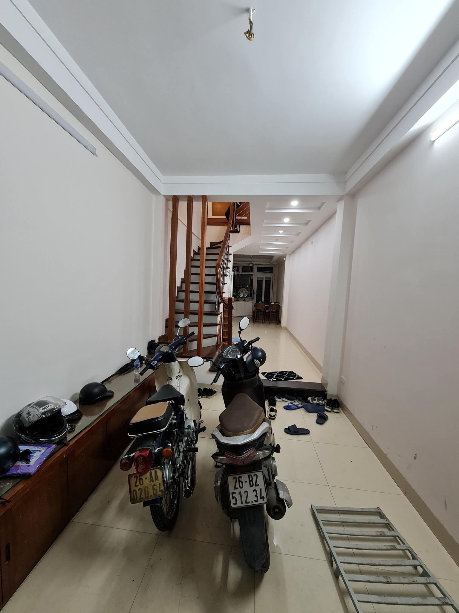 Bán nhà xuân đỉnh, 2 thoáng, ô tô gần, 47m 4.15 tỷ