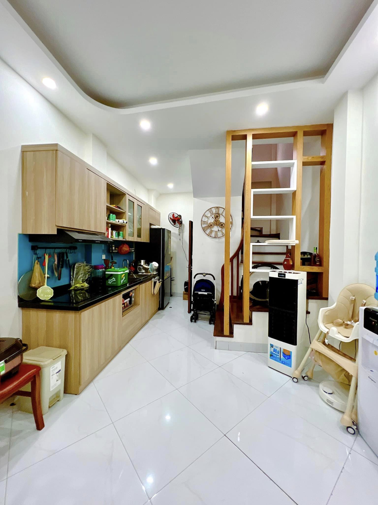 Bán nhà Xuân La, ngõ nông cạnh Hồ Tây 34m 4.3 tỷ