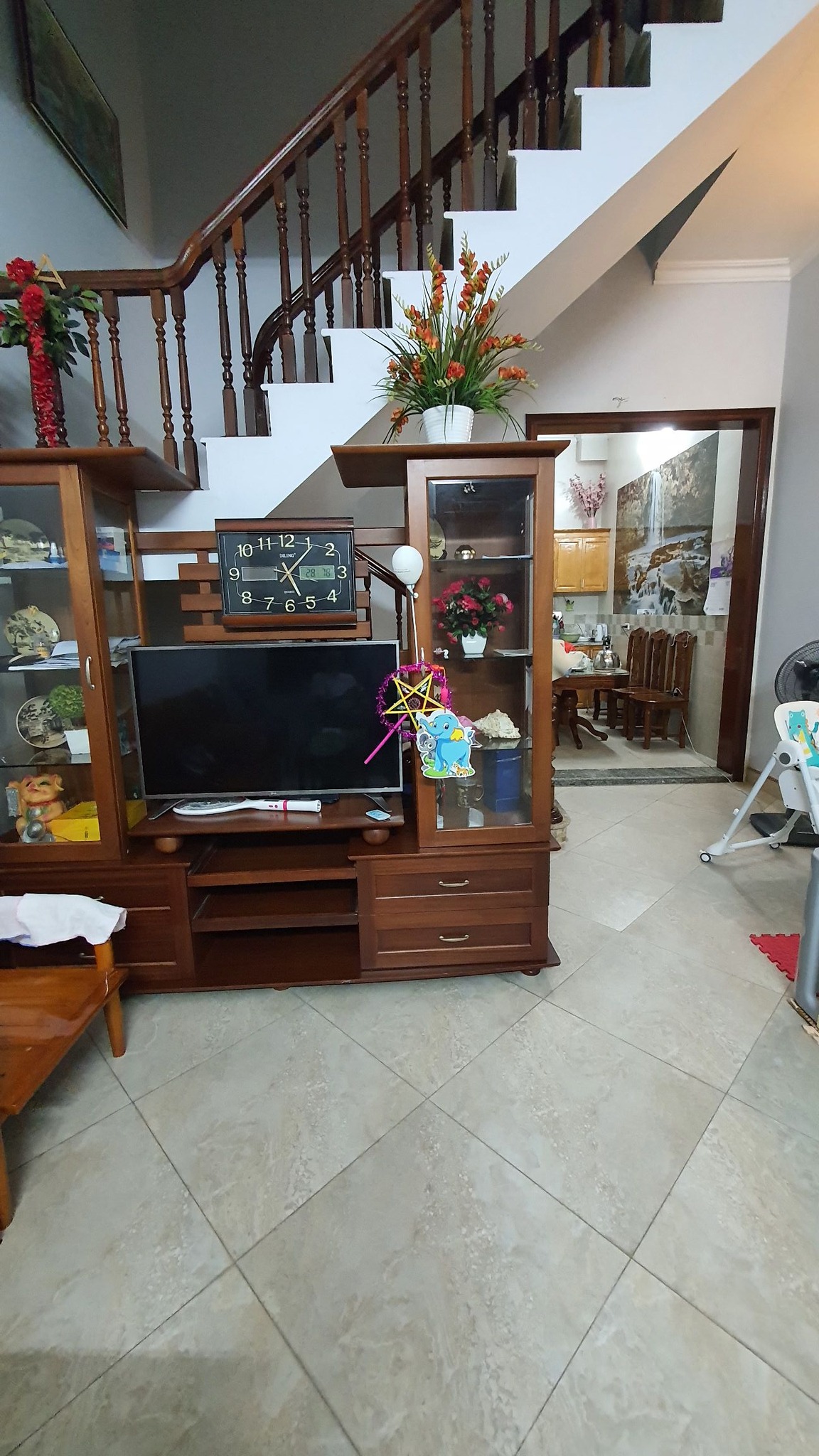 Bán nhà Xuân La, tự xây chắc chắn, 54m 4.8 tỷ