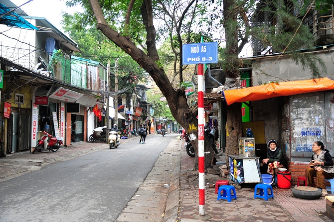 BÁN NHÀ PHỐ 8/3 - HAI BÀ TRƯNG, DT 45M2, 5 TẦNG, PHÂN LÔ, Ô TÔ TRÁNH, VỈA HÈ, KINH DOANH TỐT.