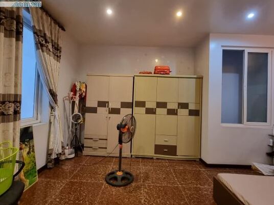 Bán nhà phố Dương Quảng Hàm 46m2, 4 tầng, mt 5.4m, giá 4.49 tỷ Cầu Giấy.