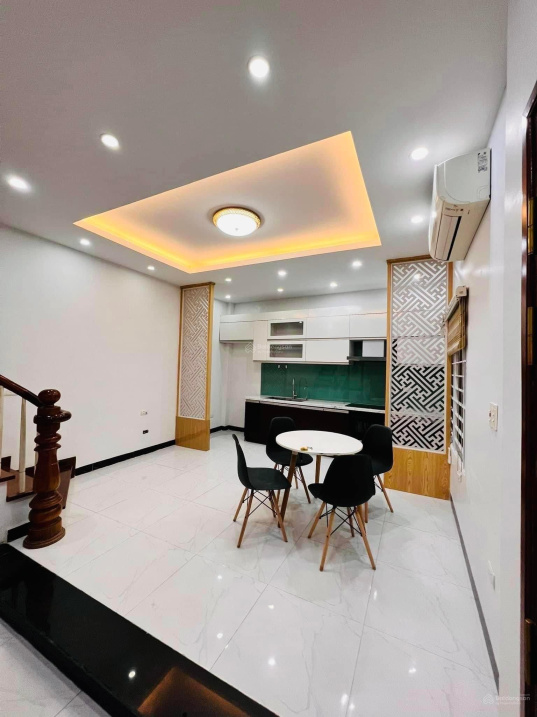 Bán nhà phố Thái Hà, 30m2 x 5 tầng, lô góc, ngõ thoáng, nhà đẹp long lanh, nhỉnh 5 tỷ