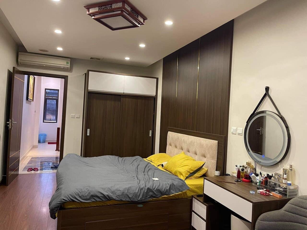 Bán Nhà Mặt Phố Trần Phú Ba Đình. Duy Nhất 1 Nhà Bán. 50m2, 6T Thang Máy. MT 4m