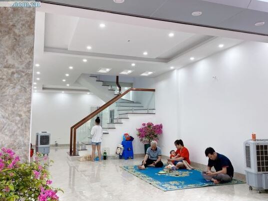 CỰC HIẾM... NHÀ MẶT PHỐ NGUYỄN THÁI HỌC, THỊ XÃ SƠN TÂY 80M2, MẶT TIỀN 5M, VIEW THÀNH CỔ