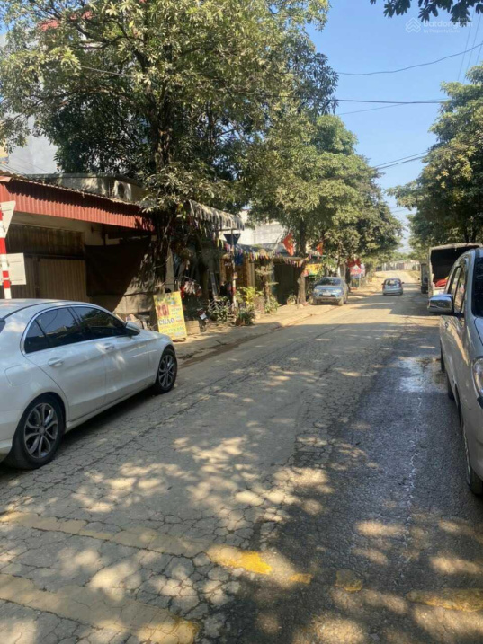 Chính chủ bán cắt lỗ nhà cấp 4, 64.9m2, tại Hòa Lạc - kinh doanh sầm uất