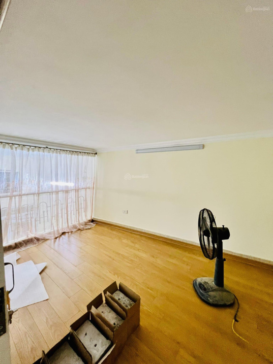 Chính chủ bán gấp nhà Nguyễn Chí Thanh, Đống Đa, Hà Nội, nhà xinh, giá đẹp, chỉ 2.7 tỷ