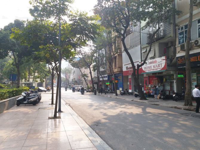 Bán nhà mặt phố Cửa Bắc, Ba Đình, vỉa hè, kinh doanh, 50m2, 26 tỷ 500, Ms Linh 0886288810