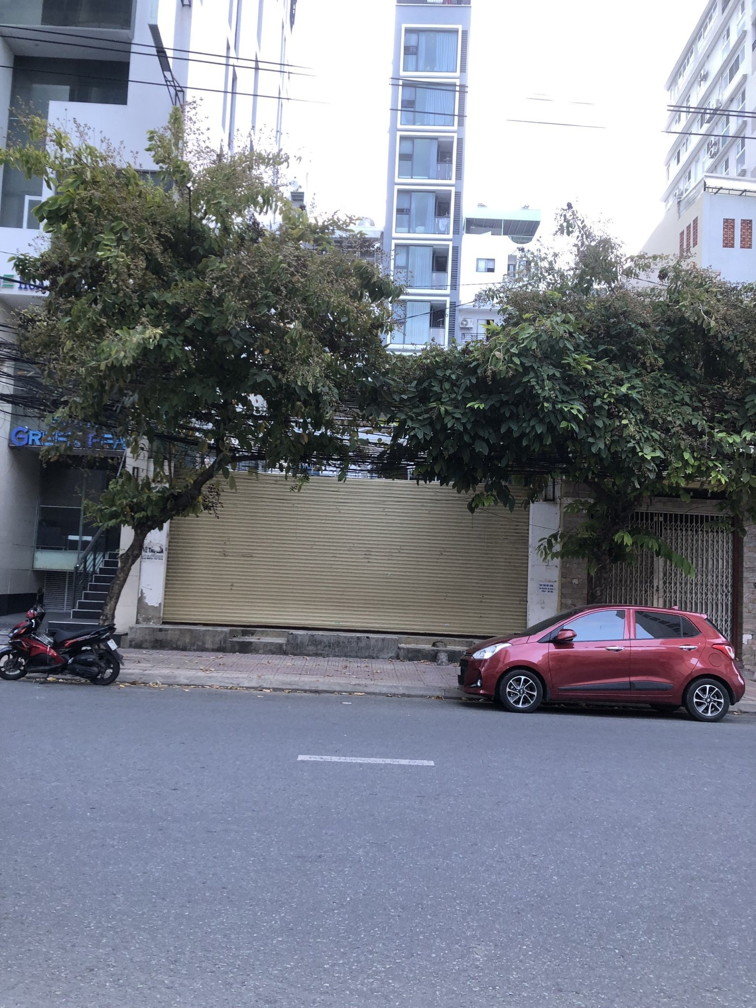 90m2