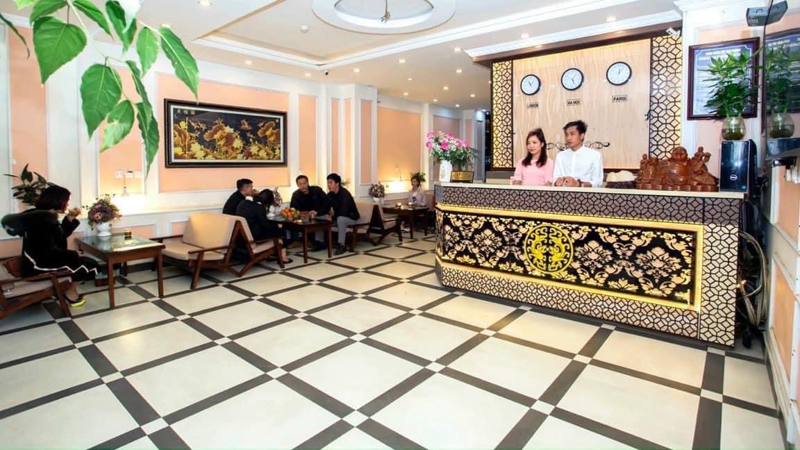 BÁN KHÁCH SẠN 3 SAO TẠI ĐƯỜNG THẠCH SƠN TRUNG TÂM THỊ XÃ SAPA.