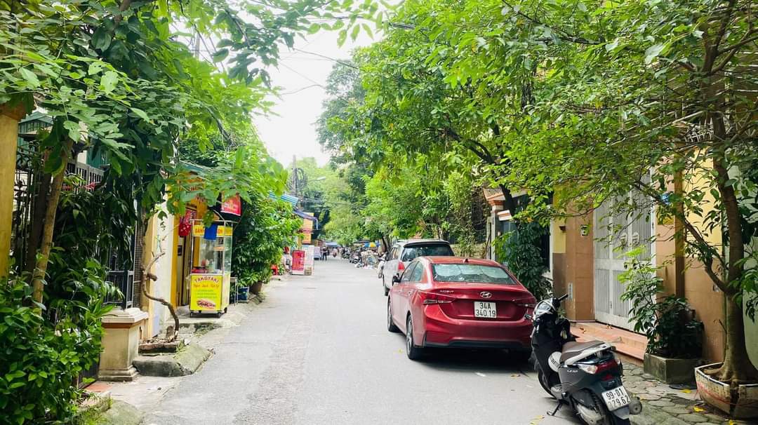 BÁN GẤP NHÀ TRẦN ĐẠI NGHĨA - HAI BÀ TRƯNG, PHÂN LÔ Ô TÔ TRÁNH, VỈA HÈ, SÁT ĐẠI HỌC KTQD, 2 THOÁNG.