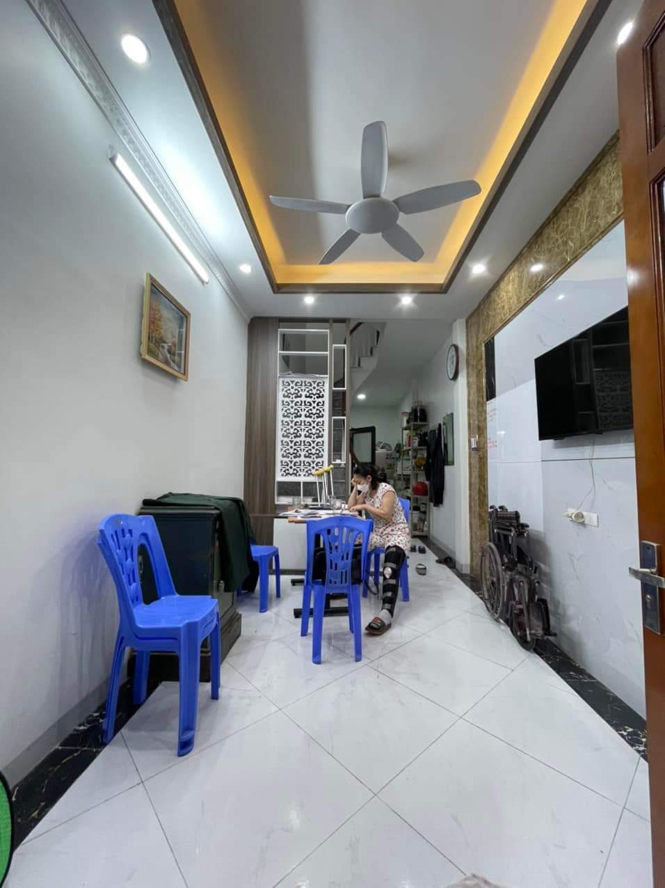 NHÀ ĐẸP GIÁ RẺ PHỐ PHAN ĐÌNH GIÓT MỚI ĐẸP - Ở NGAY 35m2 x 5Tầng giá chỉ 3.1 tỷ