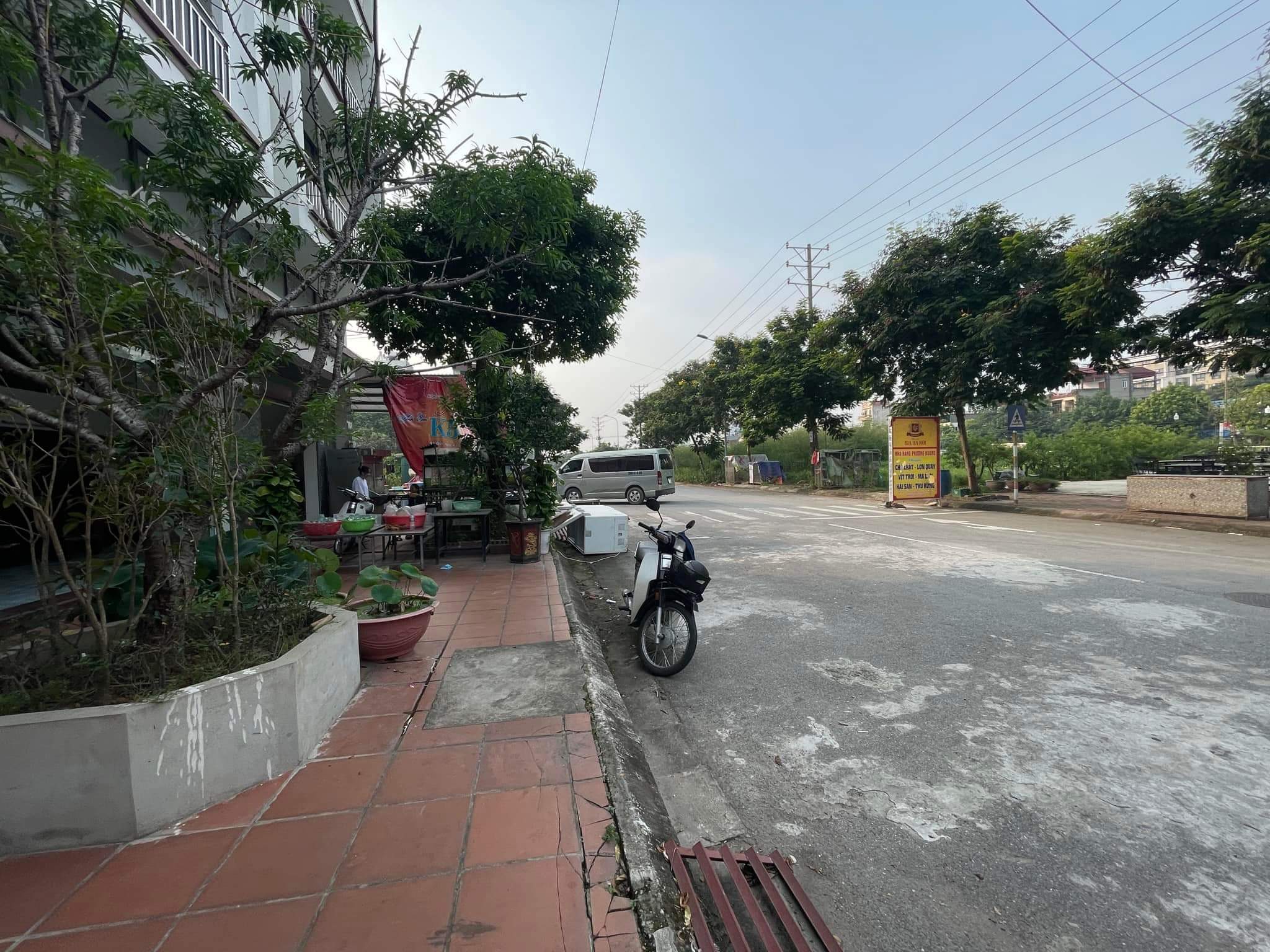 ❤ PHỐ ĐÀM QUANG TRUNG - LÔ GÓC - VỊ TRÍ ĐỈNH - TIỆN ÍCH XUNG QUANH 80M 5 TẦNG 14 TỶ